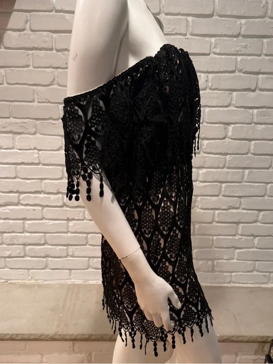 Stone Cold Fox Black Off Shoulder Fringe Boho Embroidery Lace Mini Festival IOWA - Picture 8 of 14